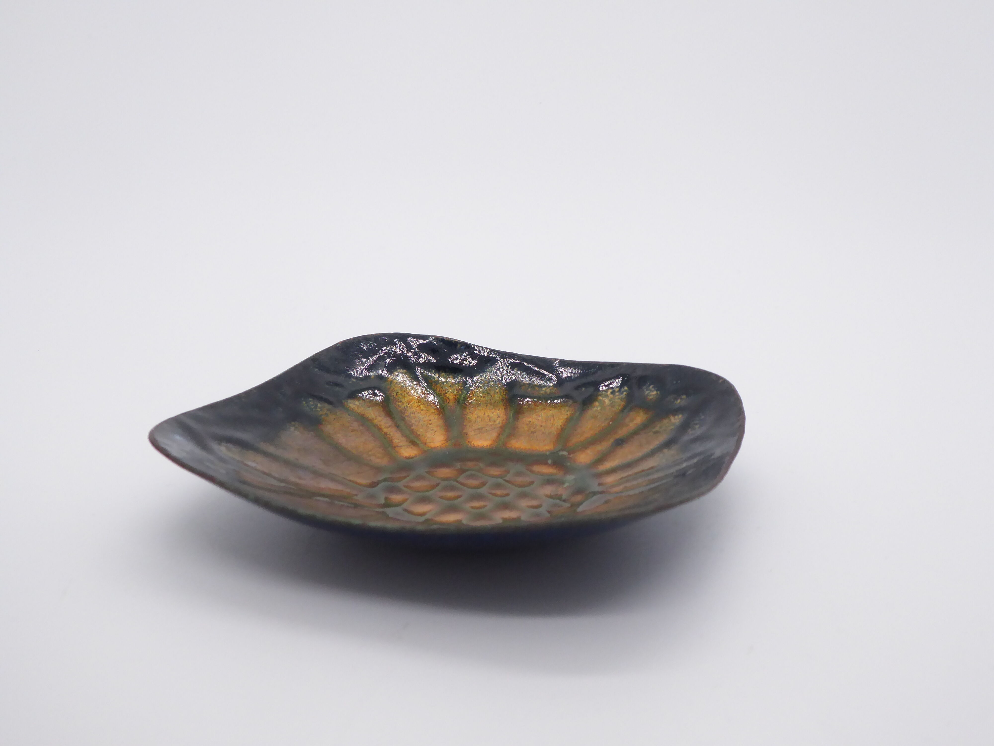 Cup / vacuum enamelled copper pocket