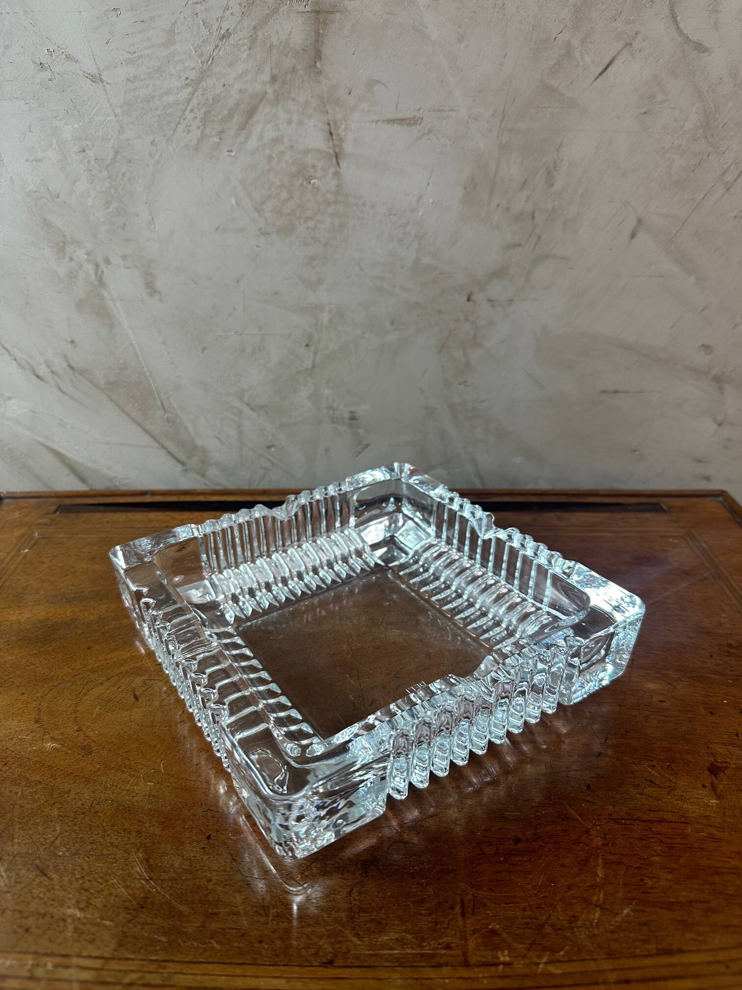 Glass ashtray