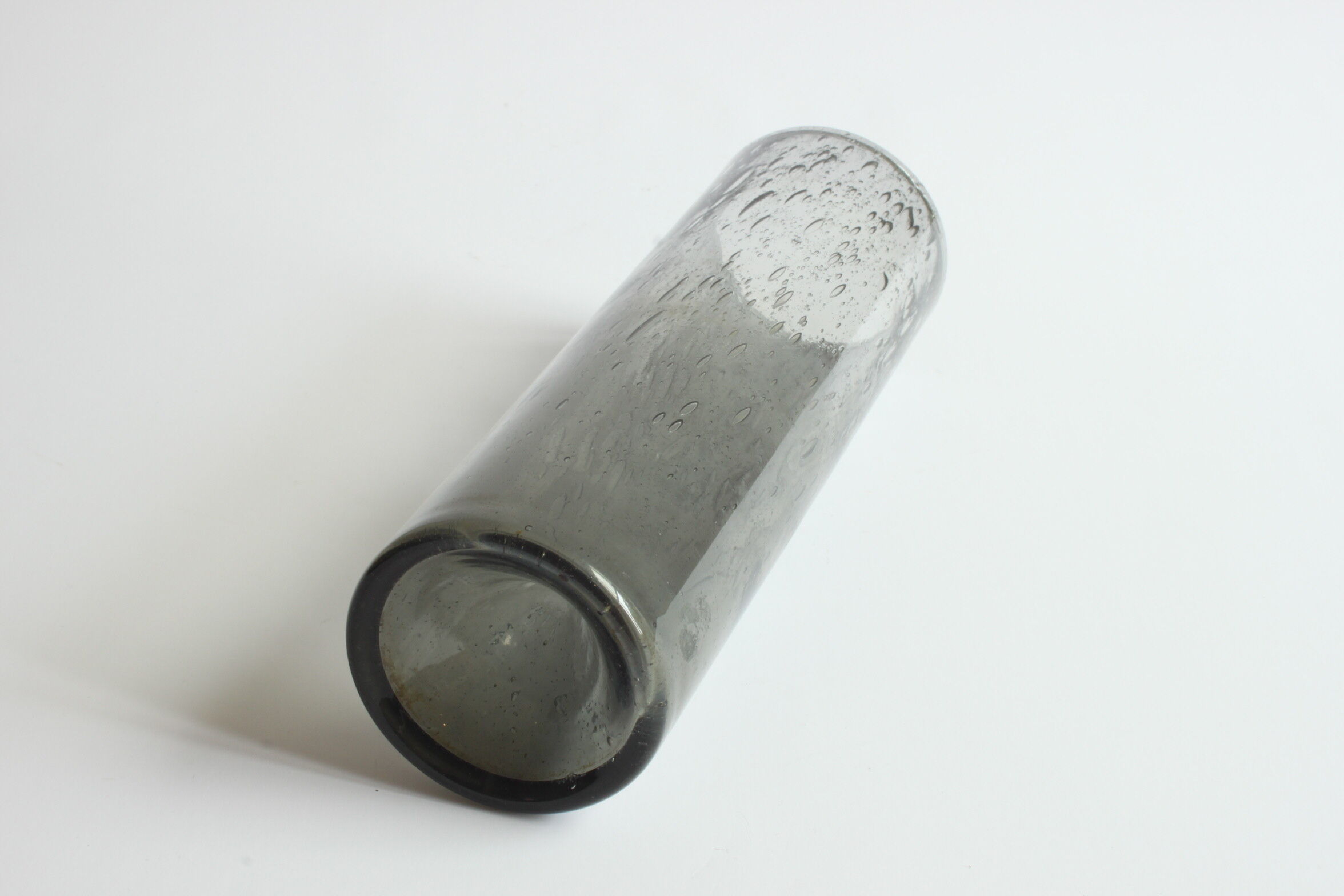 Erik Höglund cylinder glass vase for Pukeberg, Sweden, 1960s