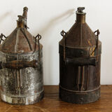Pair of garage oil burettes