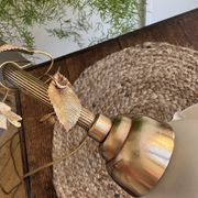 Lampe tulipe en laiton