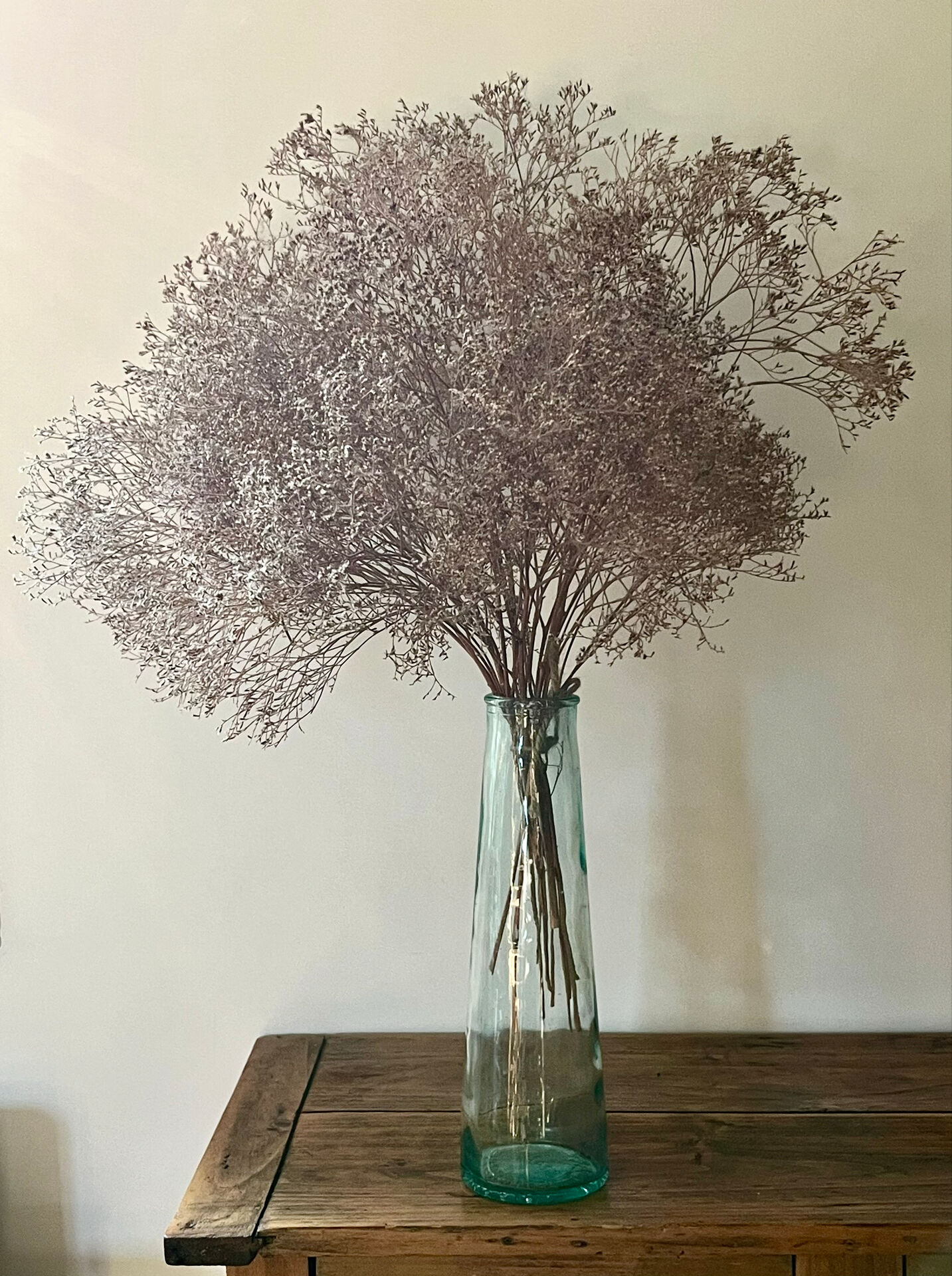 Transparent glass vase