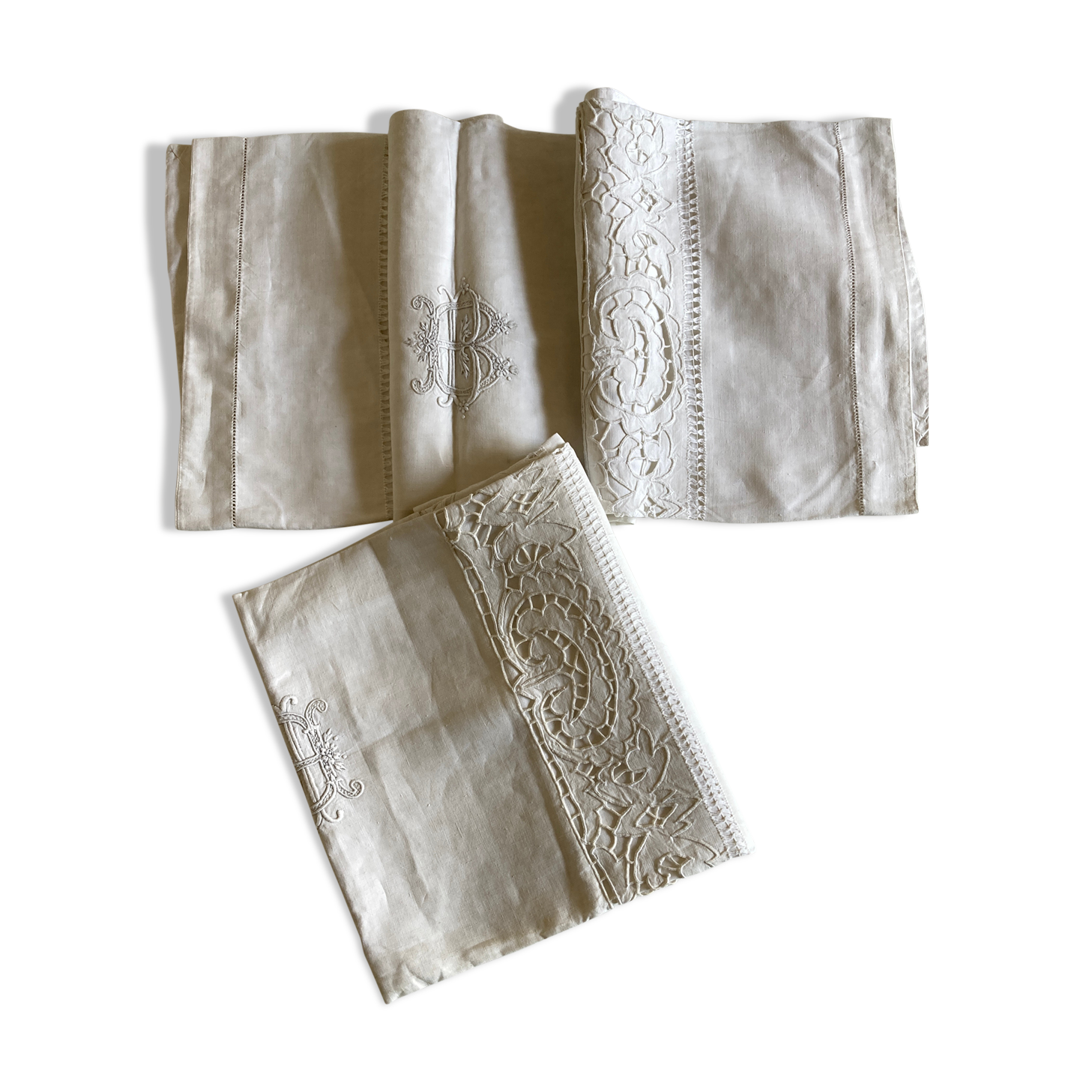 Pair of chateau pillowcases made of embroidered linen thread richelieu 19th