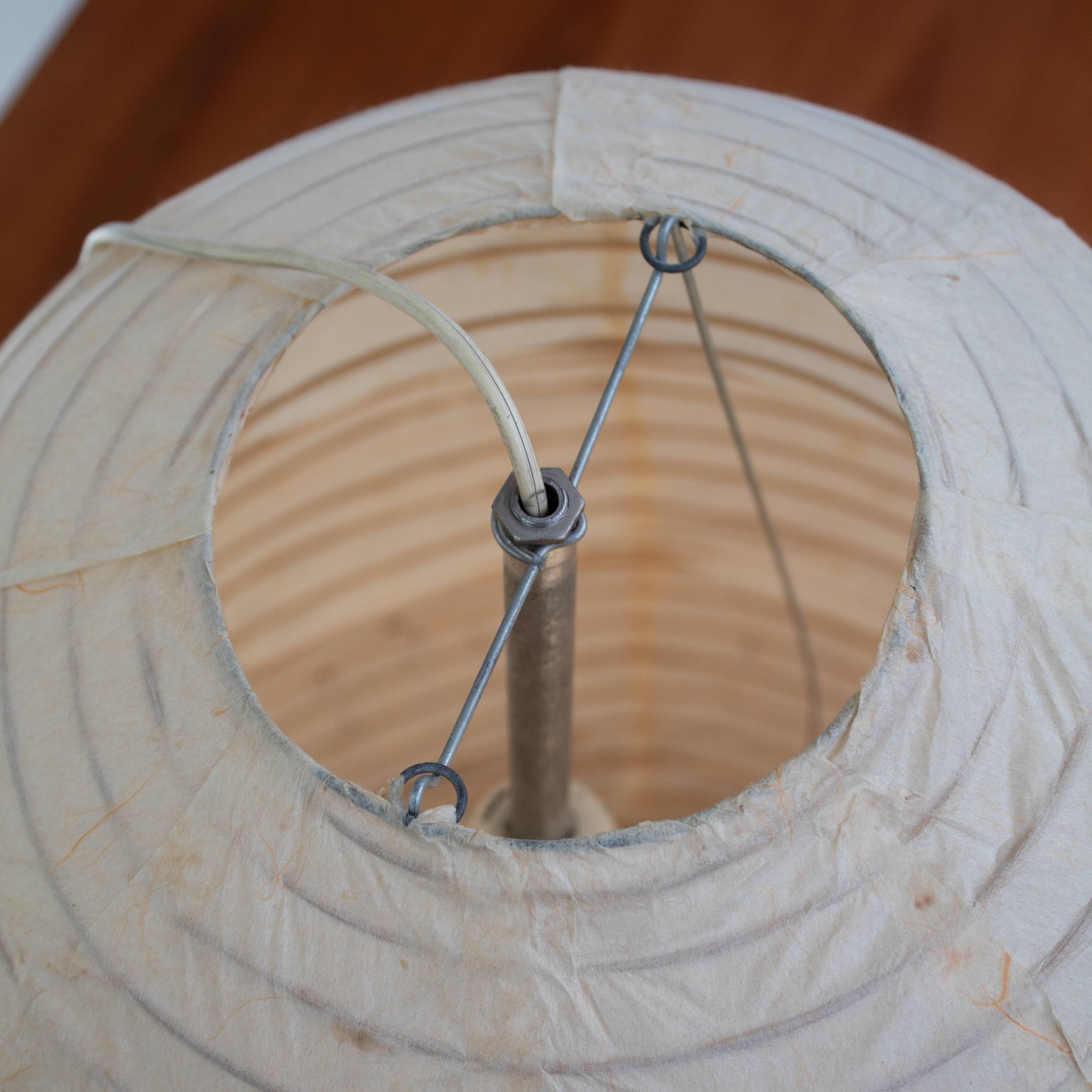Vintage paper suspension