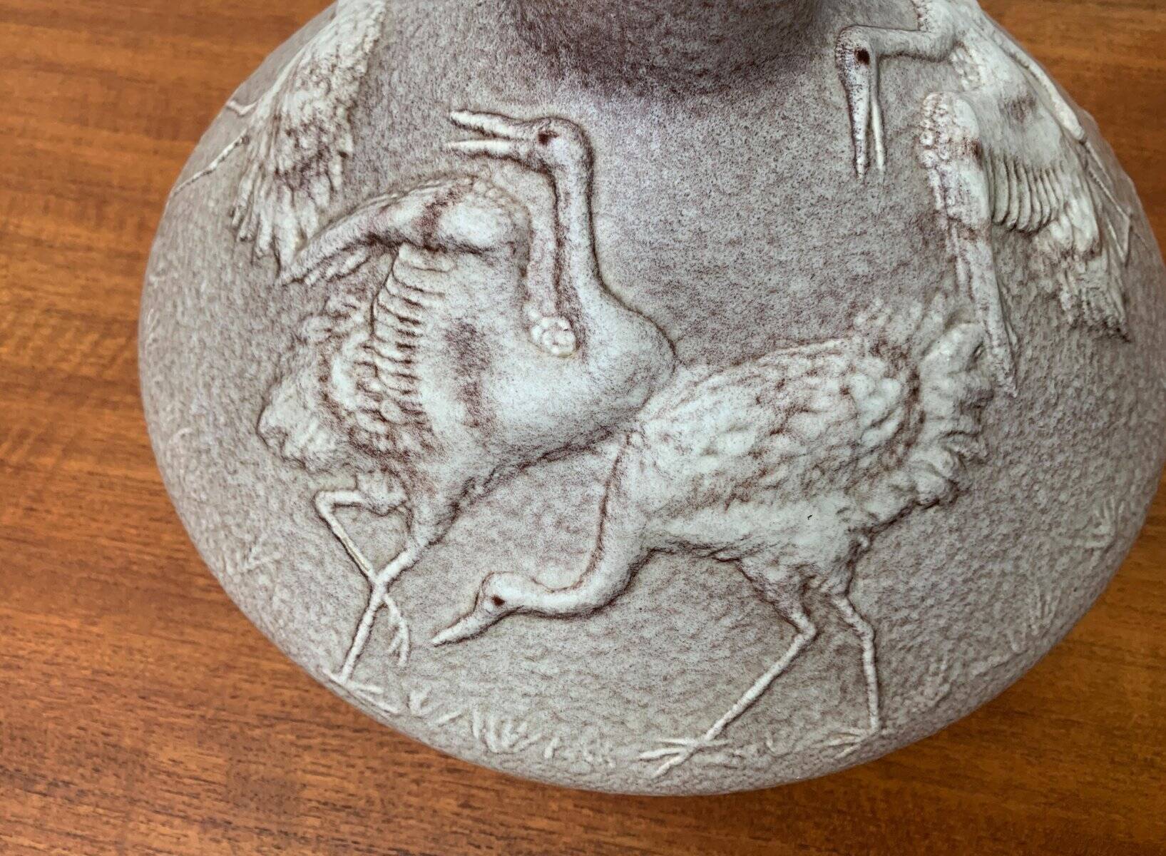 Large vase in German pottery from the mid-century with a crane ornament from Cortendorf.