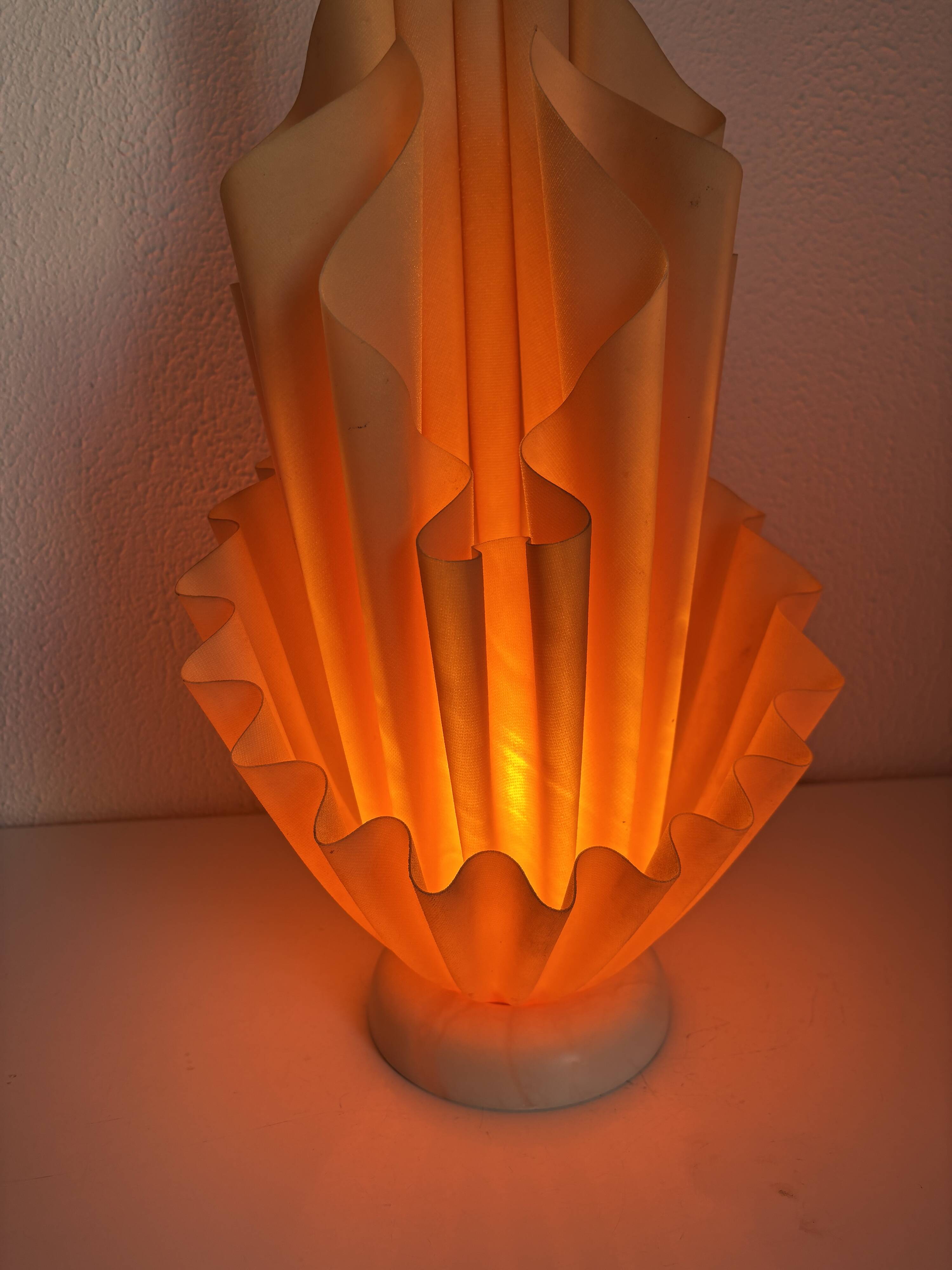Lampe vintage 1970 Georgia Jacob modèle Corolle - 51 cm