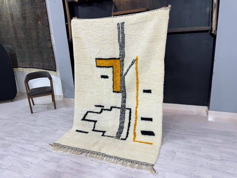 Handmade wool rug size 200 x 300