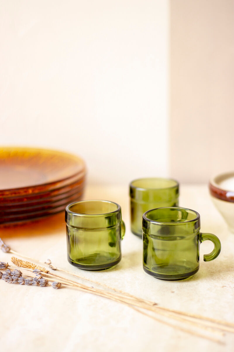 3 tasses à café vintage en verre vert