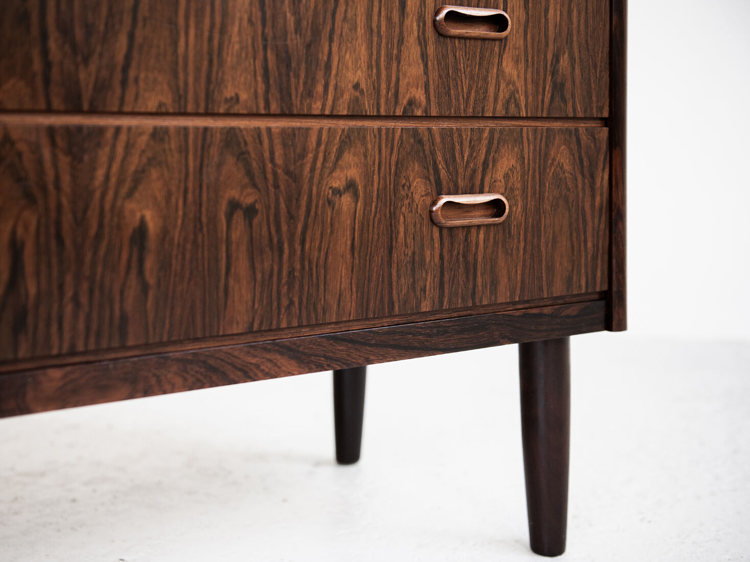 Commode 6 tiroirs en palissandre par VV Møbler