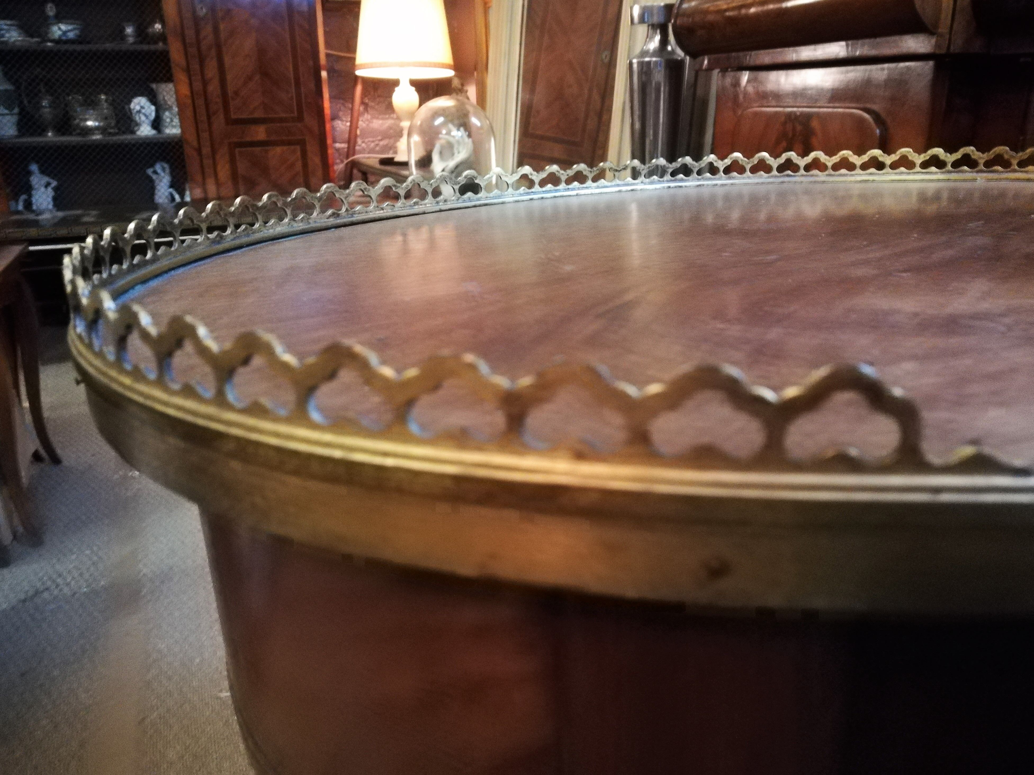 Louis XVI-style mahogany lounge table