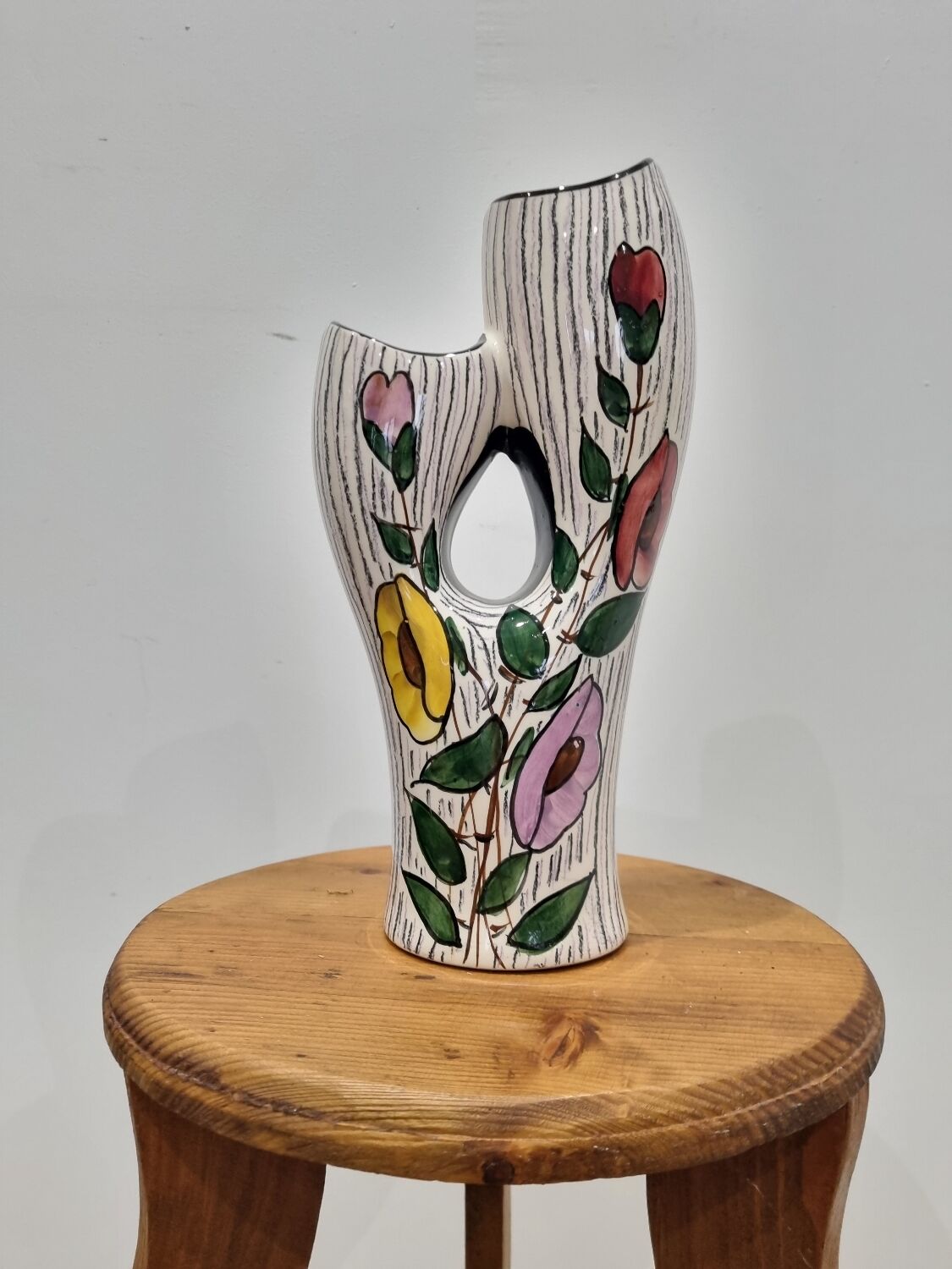 Ceramic vase