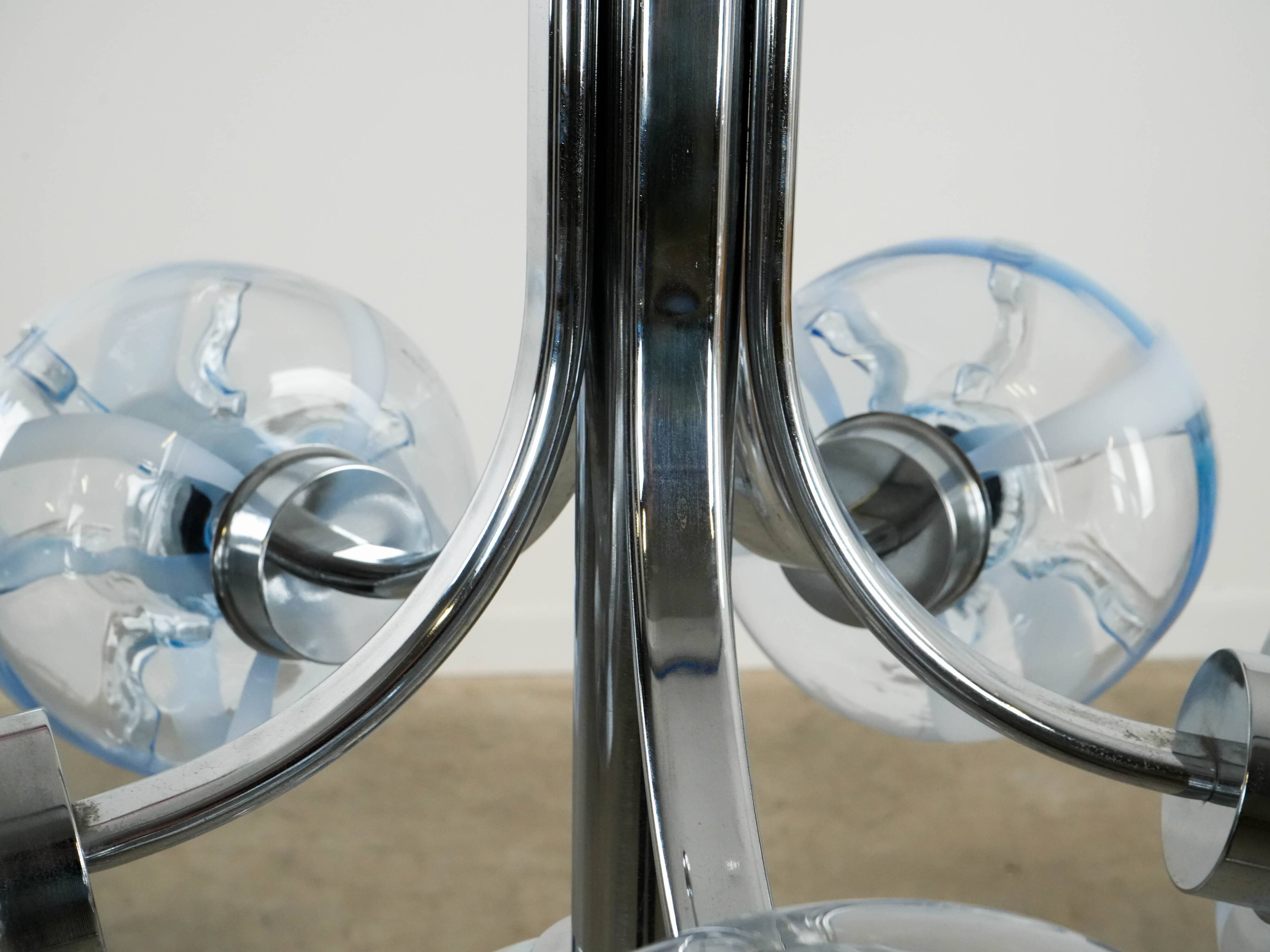 Chandelier, Italian design, Murano glass, 1970s, manufactured in Italy