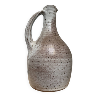 Pitcher