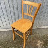 Lot of 50 mismatched bistro chairs french Restaurant THonet curved wood