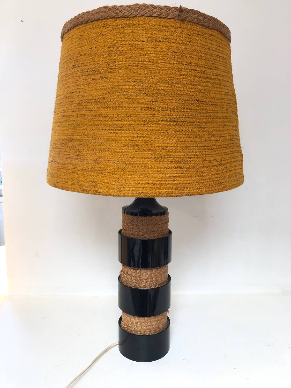 Rope and Bakelite lamp, 1970