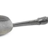 Ensemble de couverts en bois ethnique
