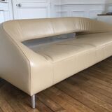 Léolux sofa in beige leather/cream new