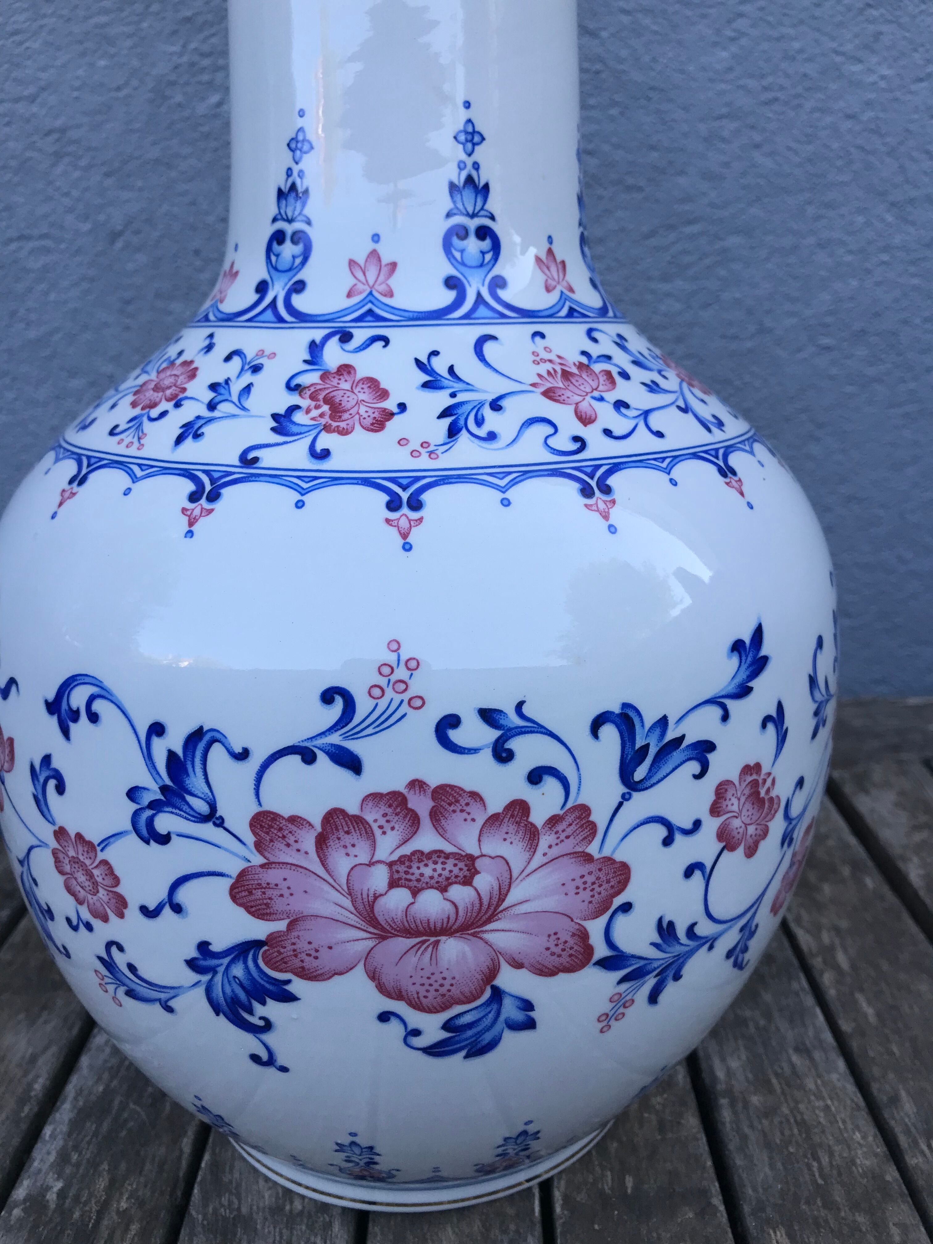Italian ceramic vase FG