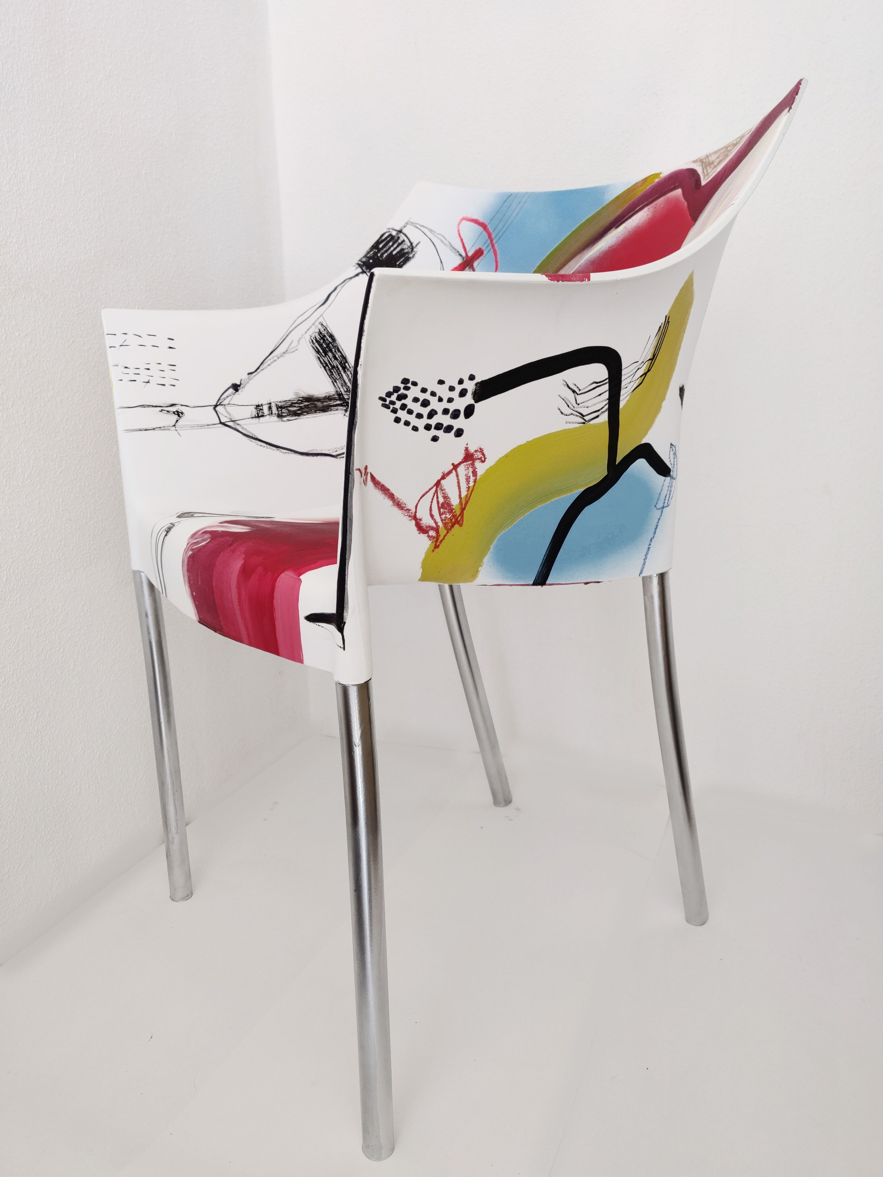 Armchair Dr.NO by Philippe Starck for Kartell painted by WHA. Pantki