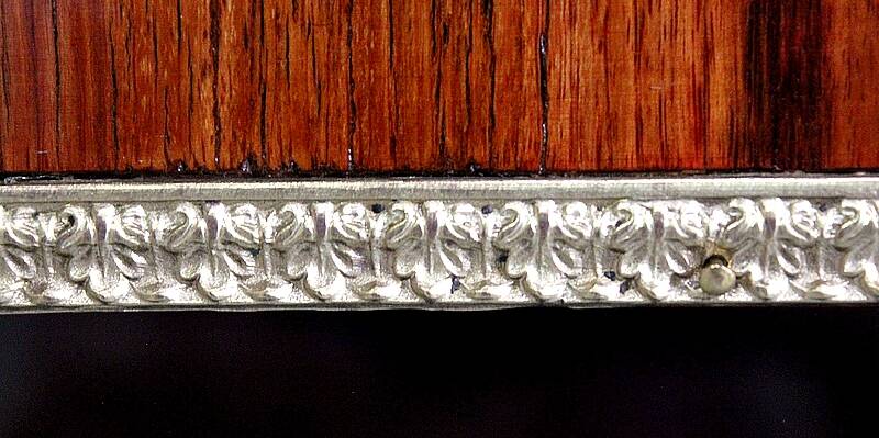 Small display cabinet in blonde mahogany veneer, Louis XVI style – 19th century.