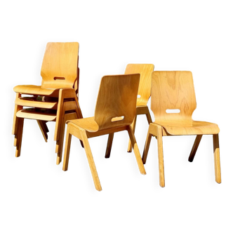 Set of 6 stackable Scandinavian wooden bistro chairs