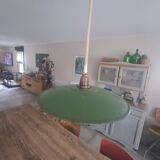 green enamelled iron suspension