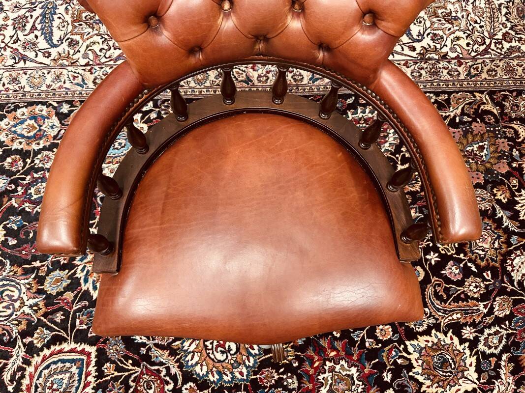 Chaise de bureau anglaise Westminster Chesterfield Captain Chair