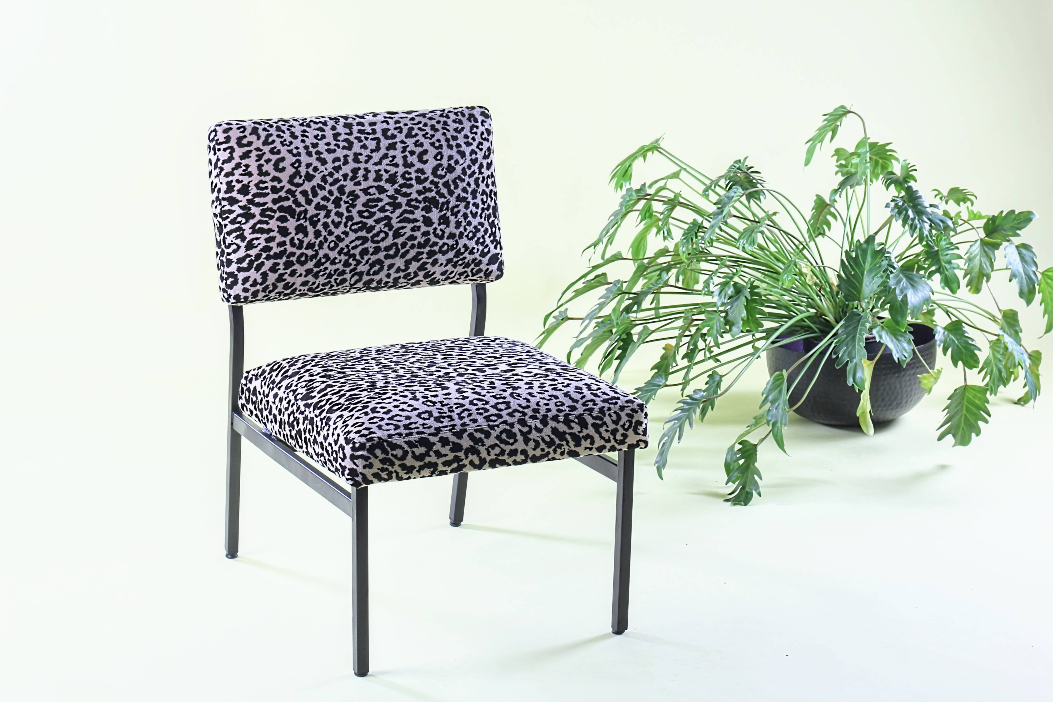 Fully restored 1950s-60s leopard print chaise lounge