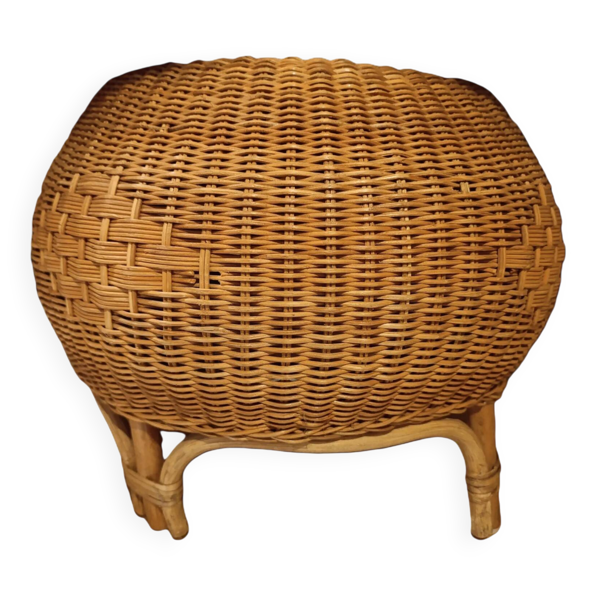 Round rattan pouf stool