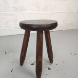 Tabouret tripode en chêne pieds pointes