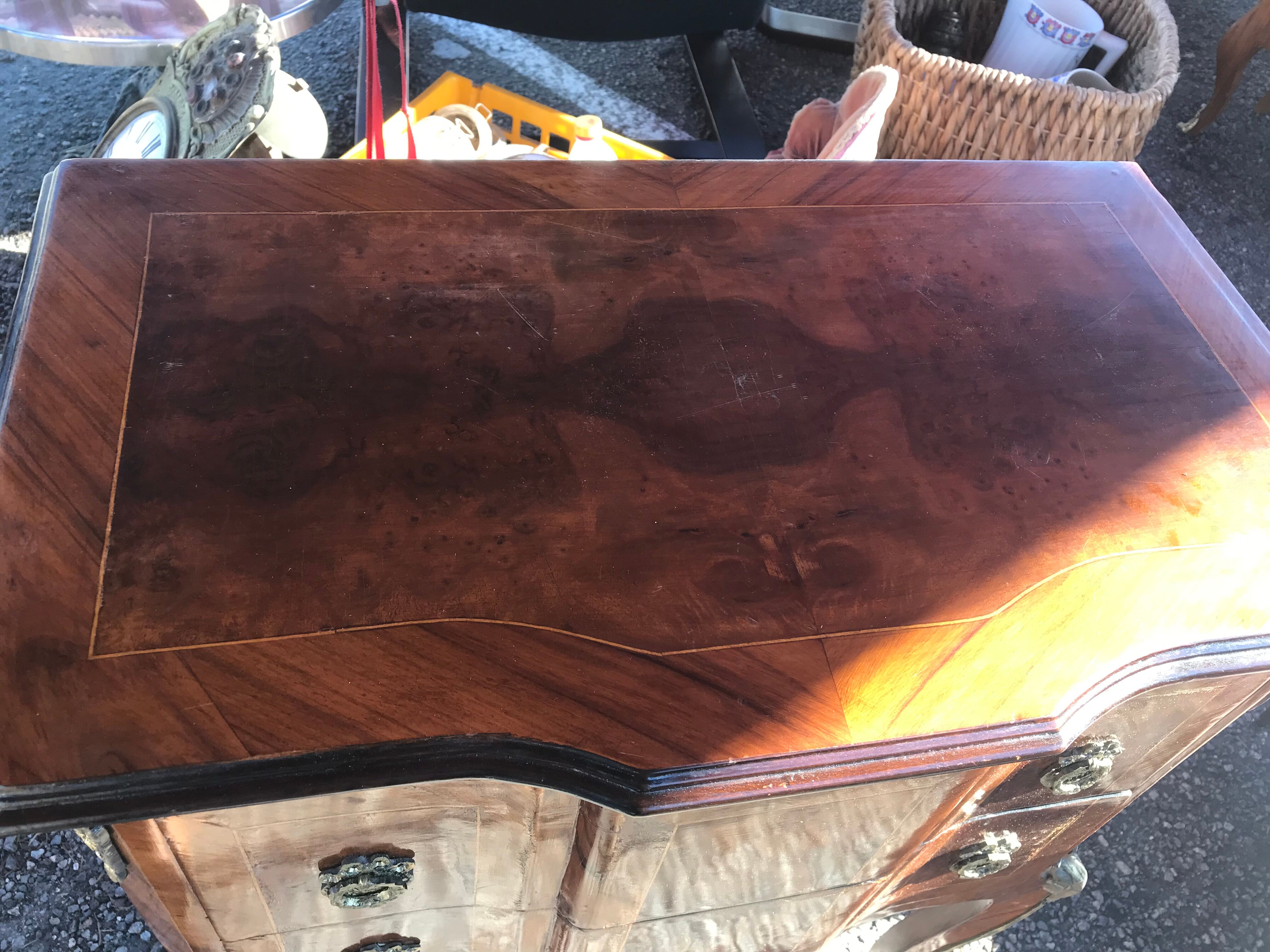 Napoleon III chest of drawers