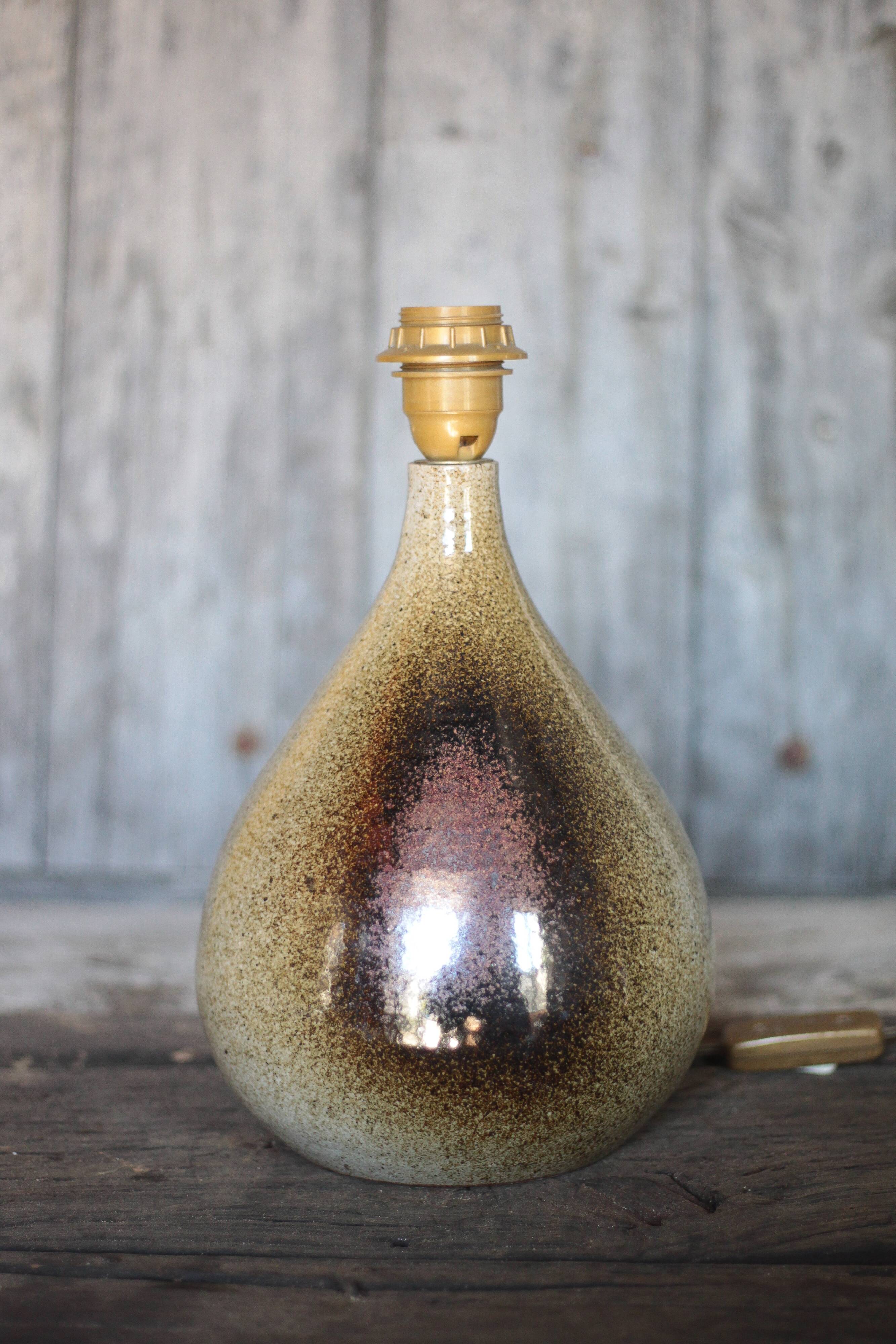 Vintage signed stoneware lamp, table lamp, lamp to place, pottery.
