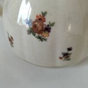 Sultana style teapot