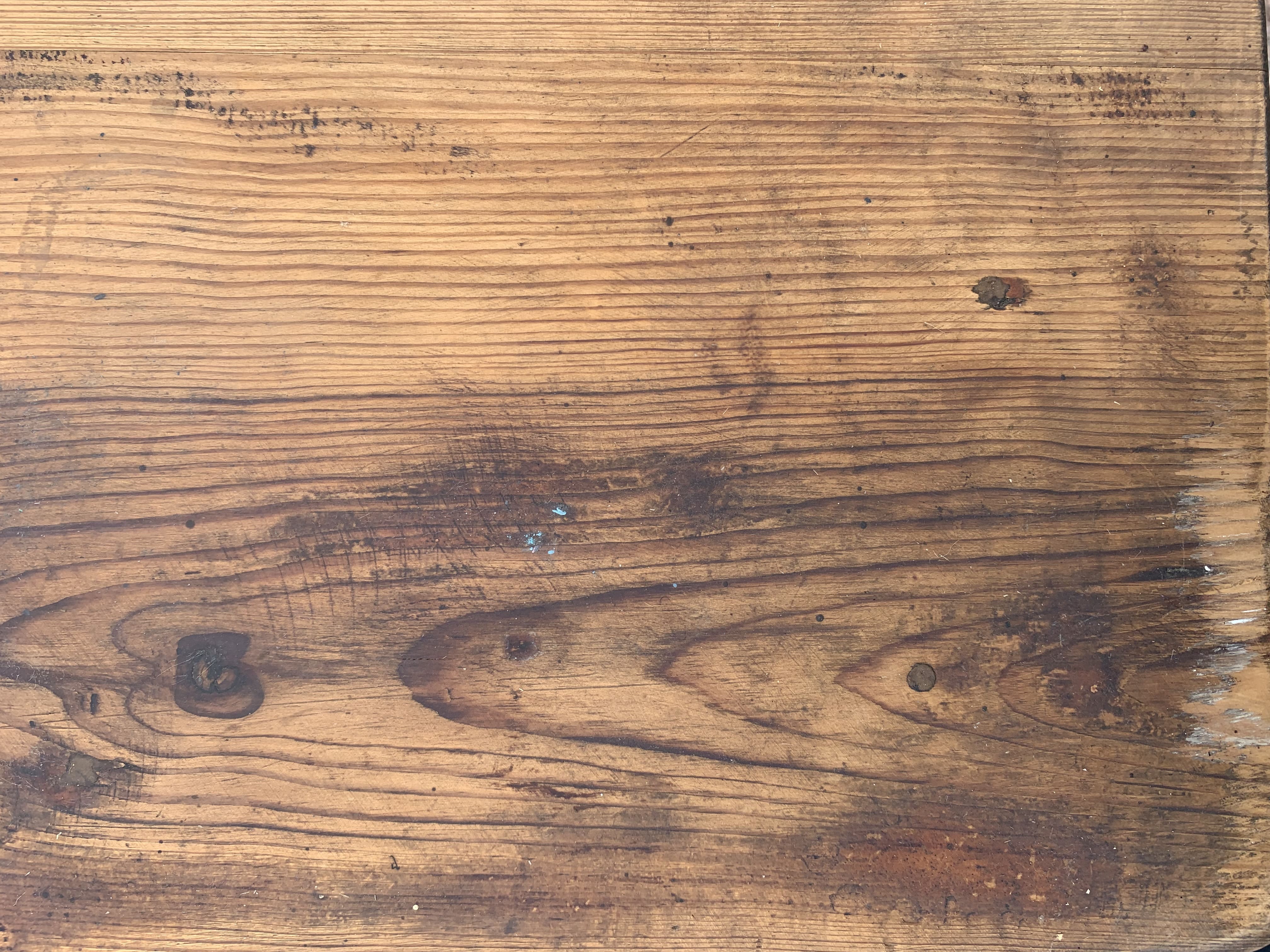 Farmhouse table