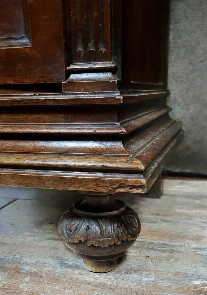 Pair of Renaissance style bedside tables in carved walnut, 19th century