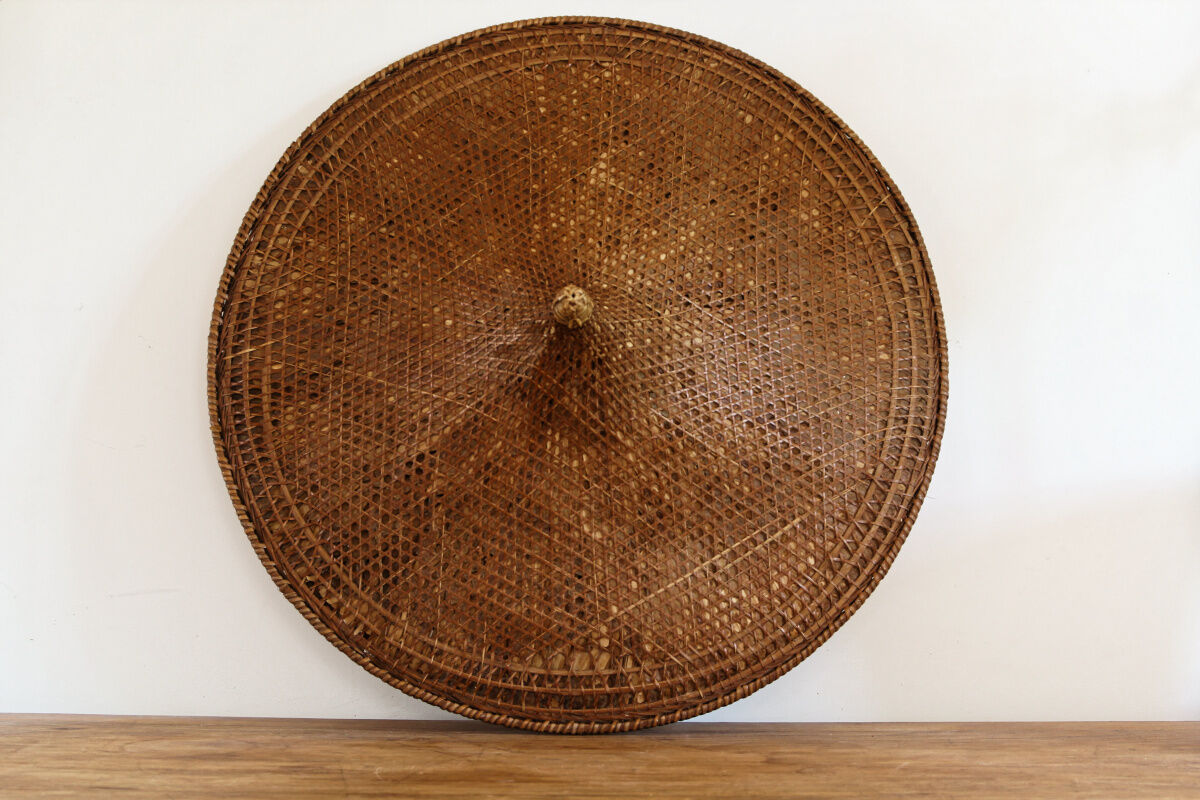 Large conical Asian hat