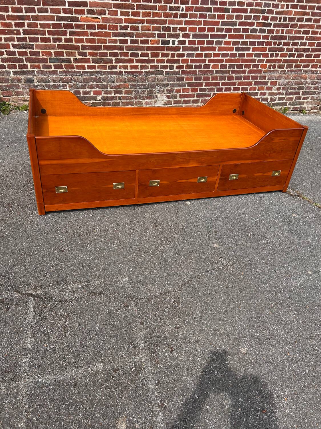 Marway brand sleigh bed