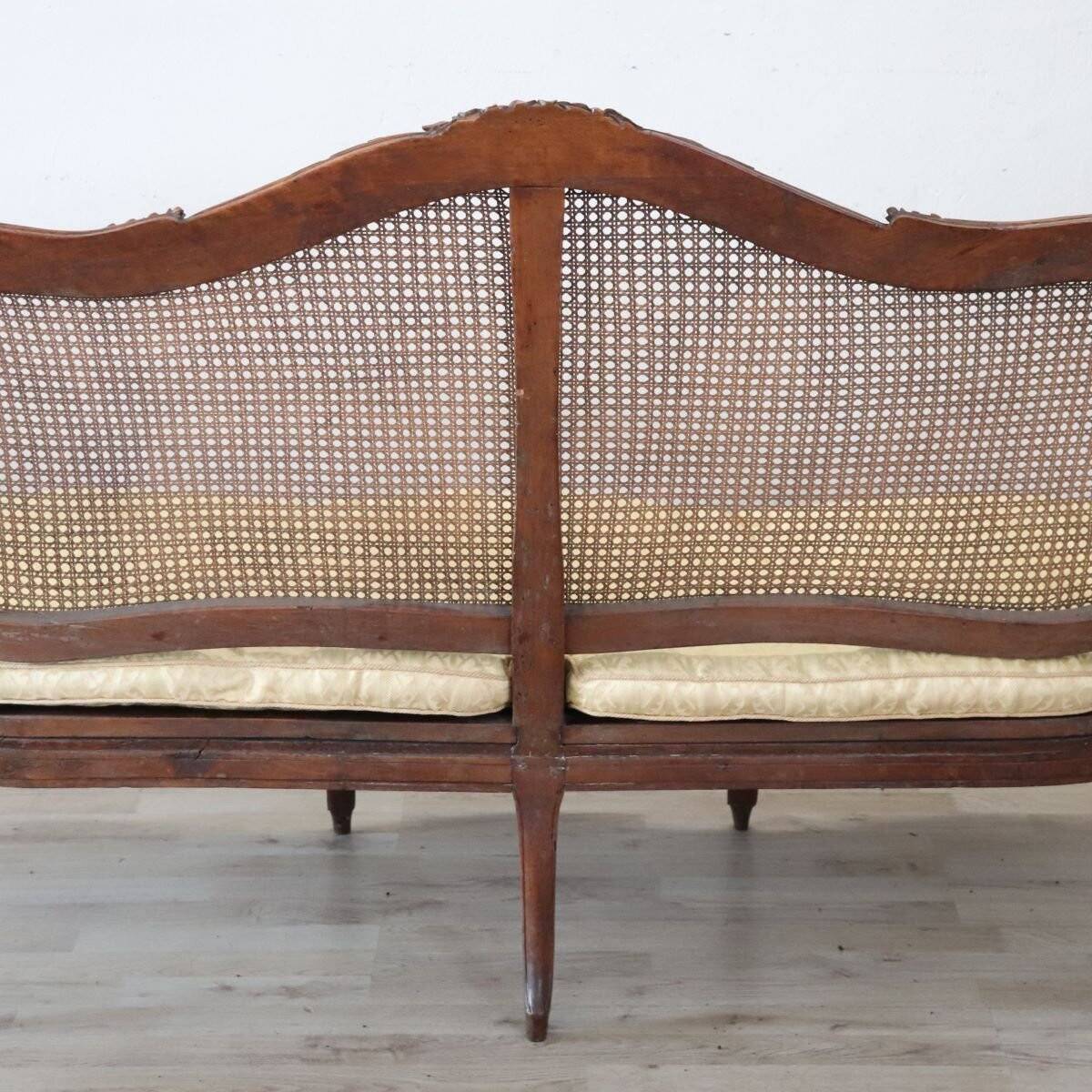 Antique Walnut And Vienna Straw Sofa, Italy 18th Century