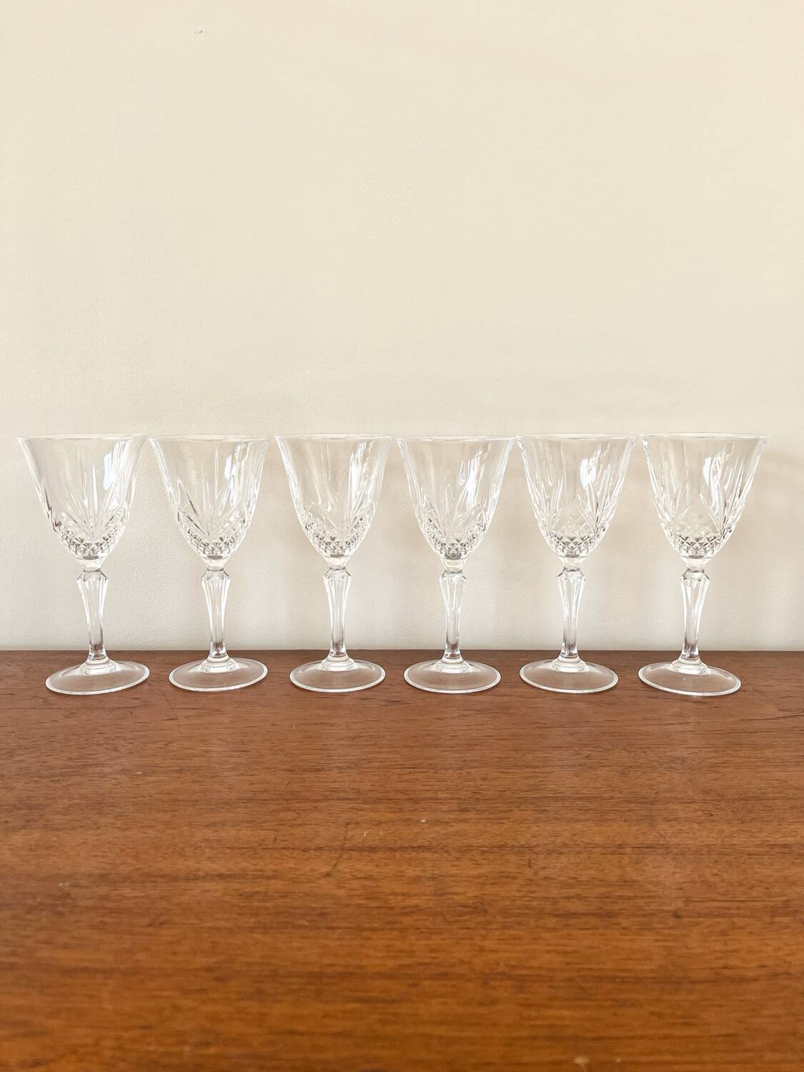 6 vintage Cristal d'Arques "Masquerade" wine glasses