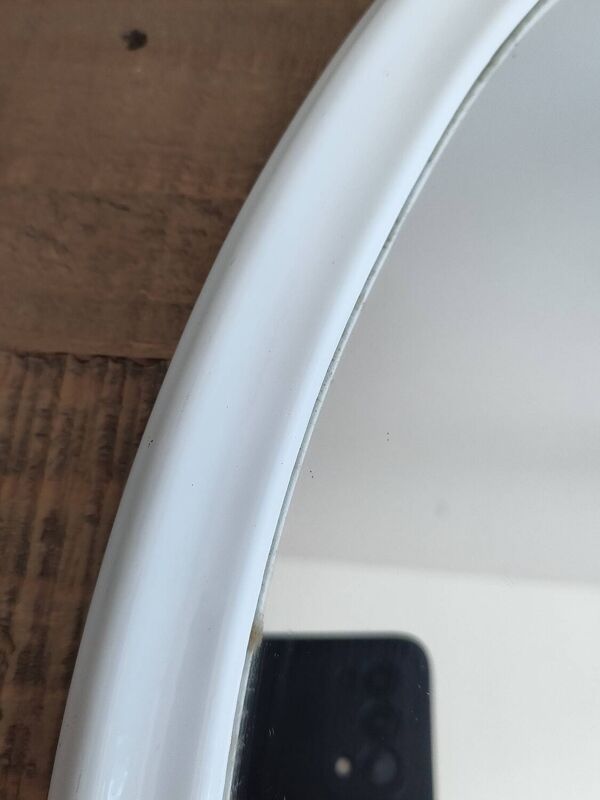 Ancien Miroir Ovale En Fonte - Blanc - Vintage - 48 x 38,5 cm.