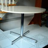 Formica roundtable 60/70