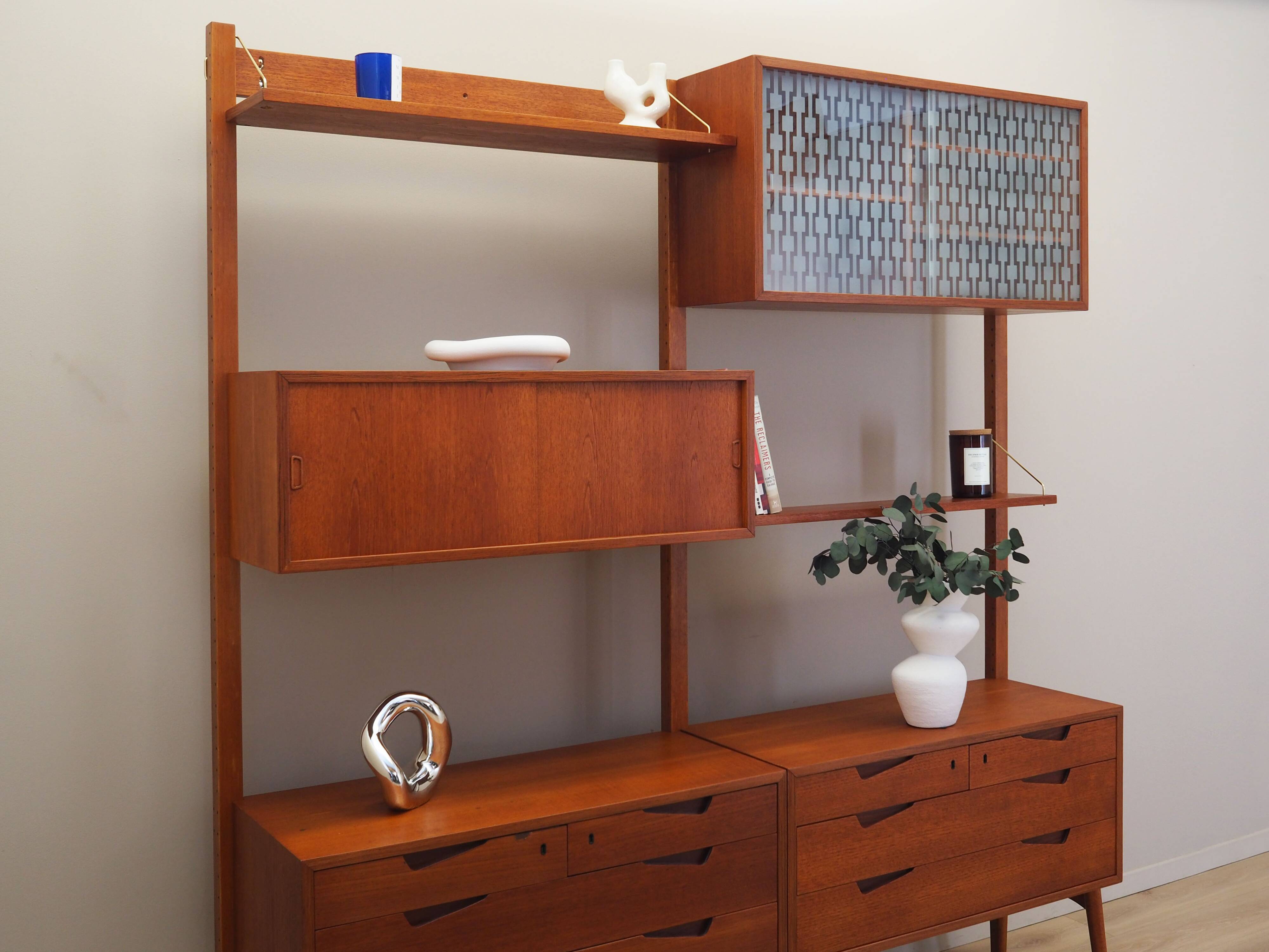 Teak wall unit, Norwegian design, 1960s, designer: Kjell Riise, production: