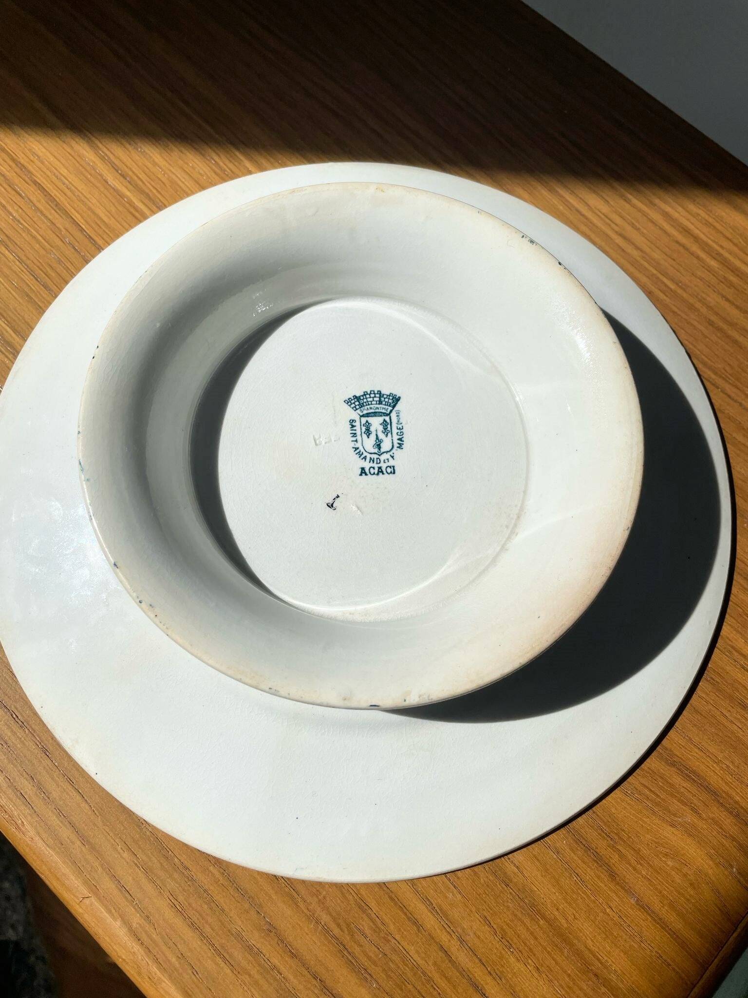 Old presentation dish, ironstone