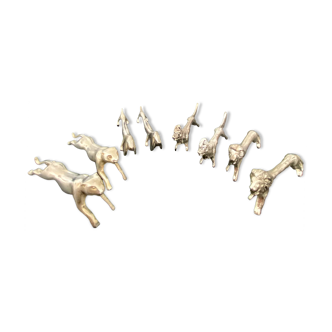 8 metal animal knife holders