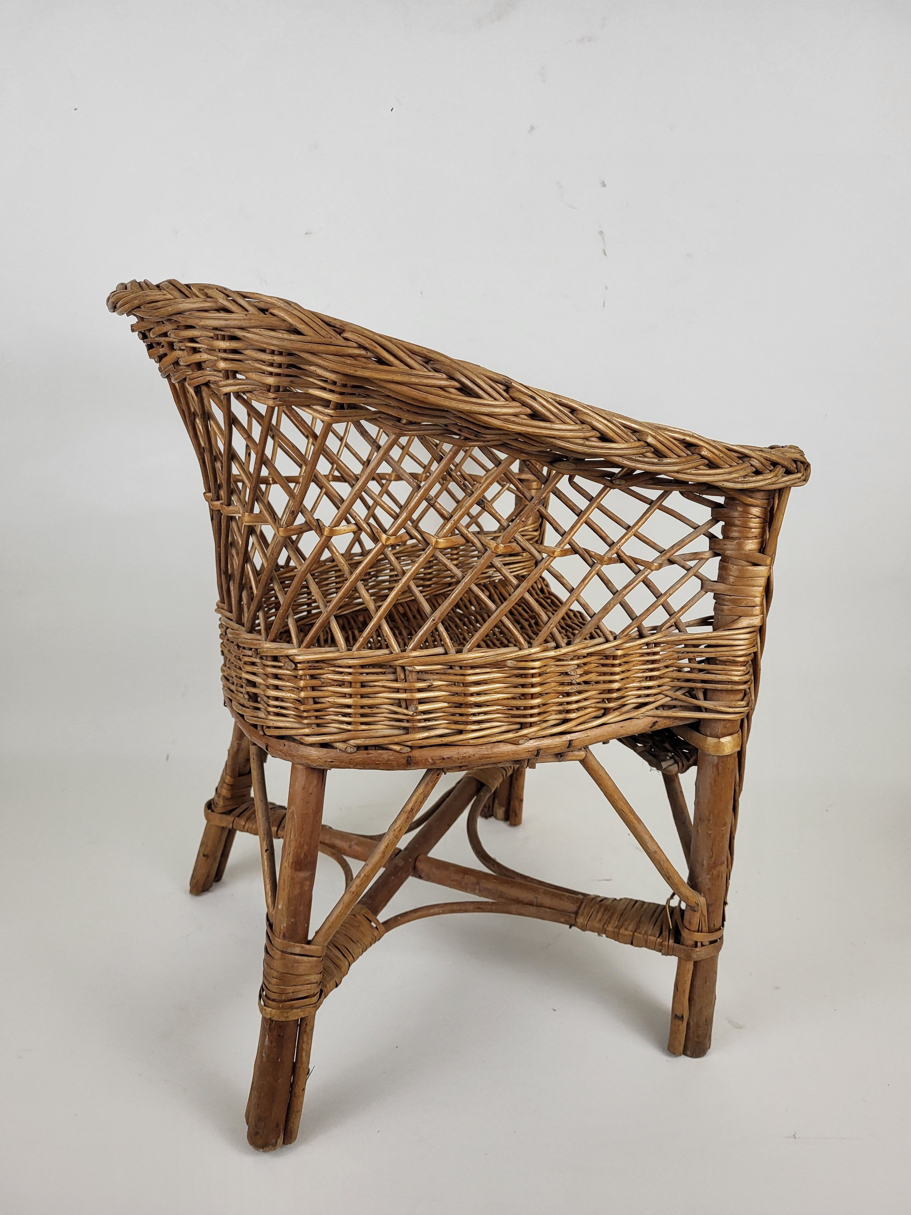 Wicker children's chair