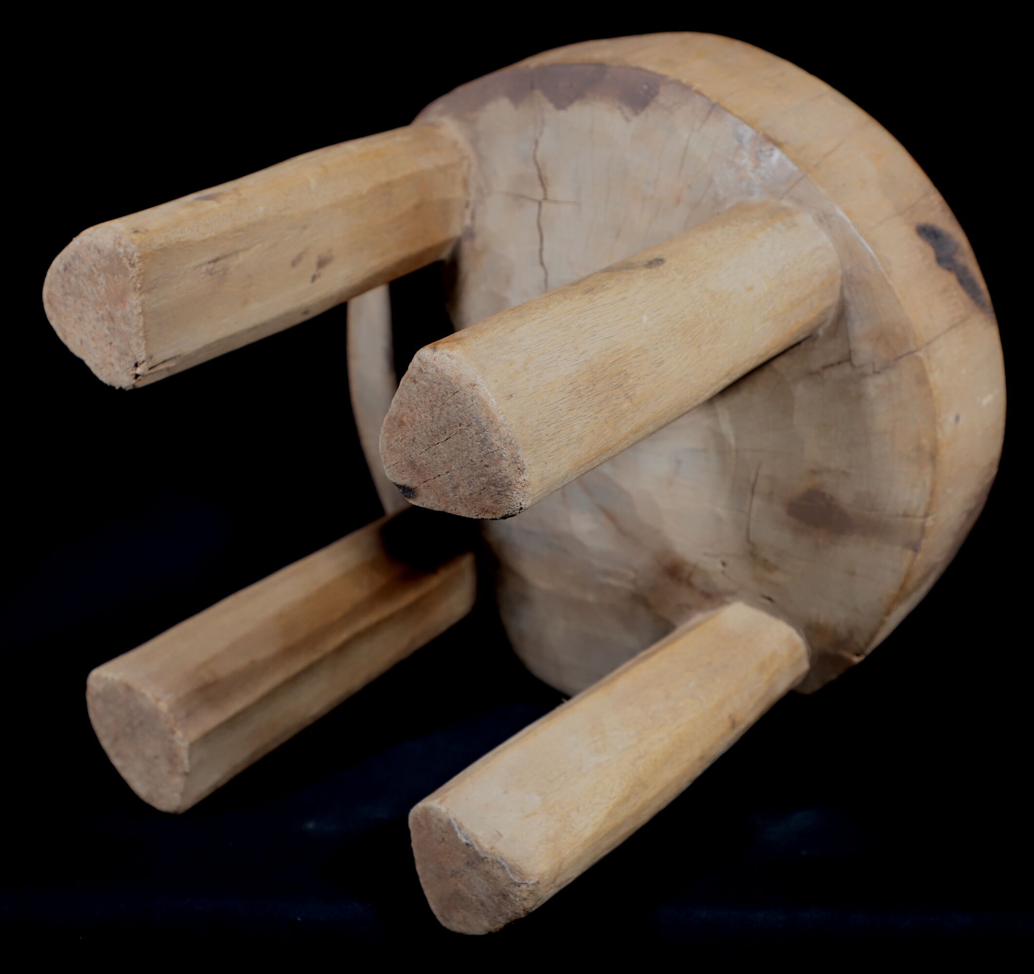 African Art Africa - Antique Wooden Stool West Africa - 21 Cms