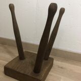Farm tripod stool