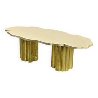 DECORATOR WORK: Large dining room table