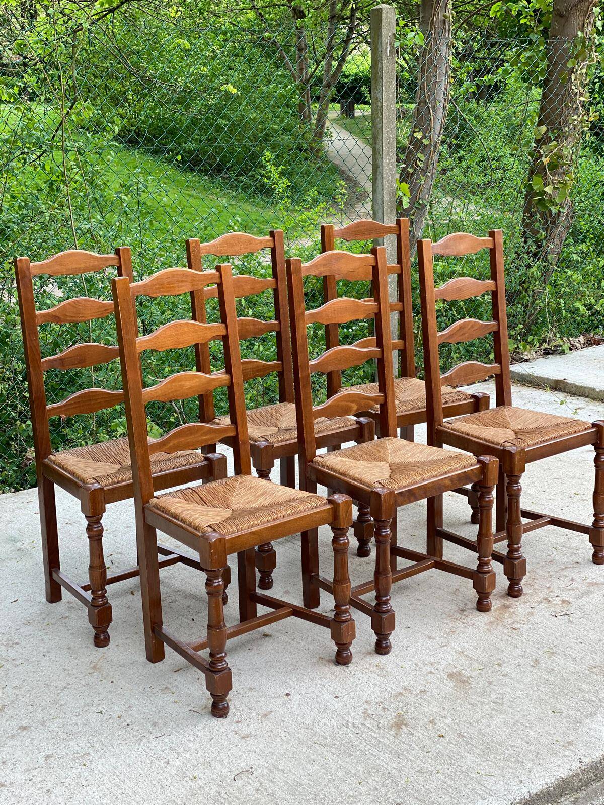 6 solid oak and straw chairs with high backs