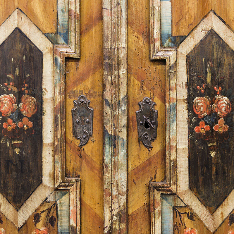 Cabinet de mariage en art populaire peint 1817